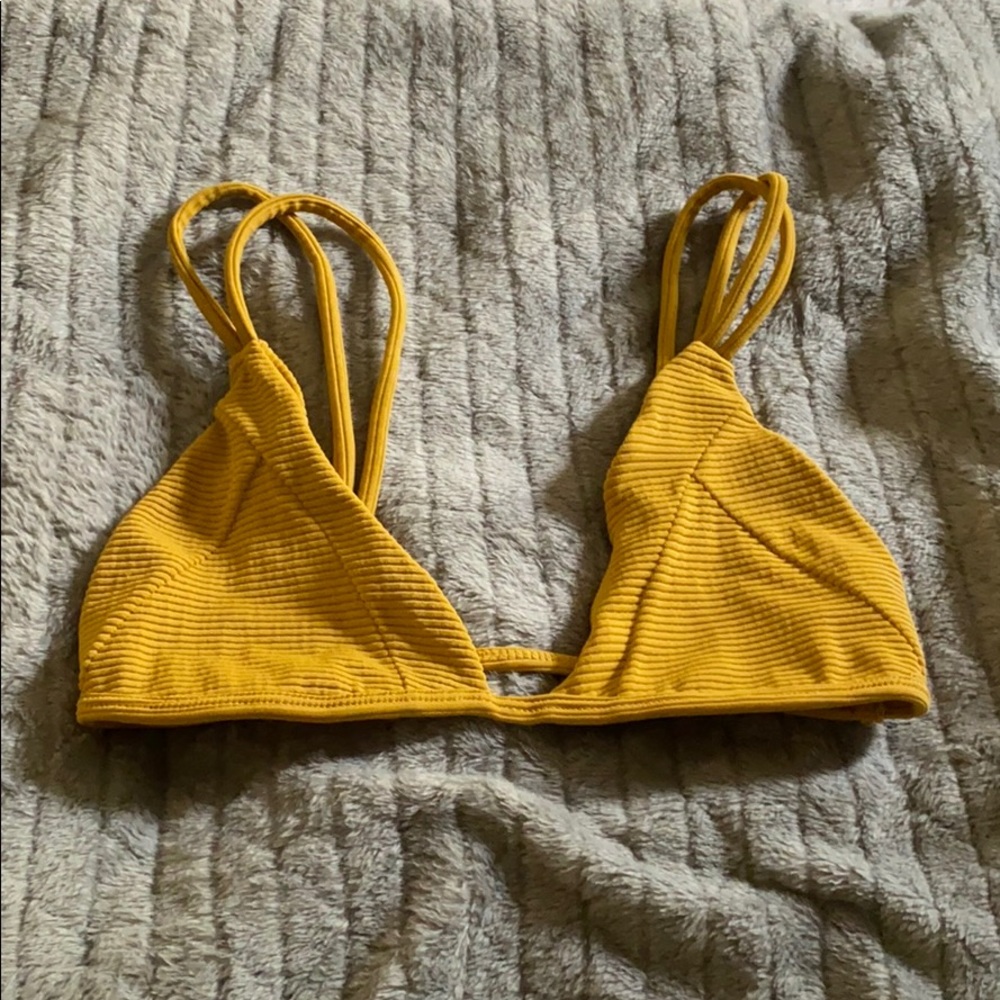 Bikini top